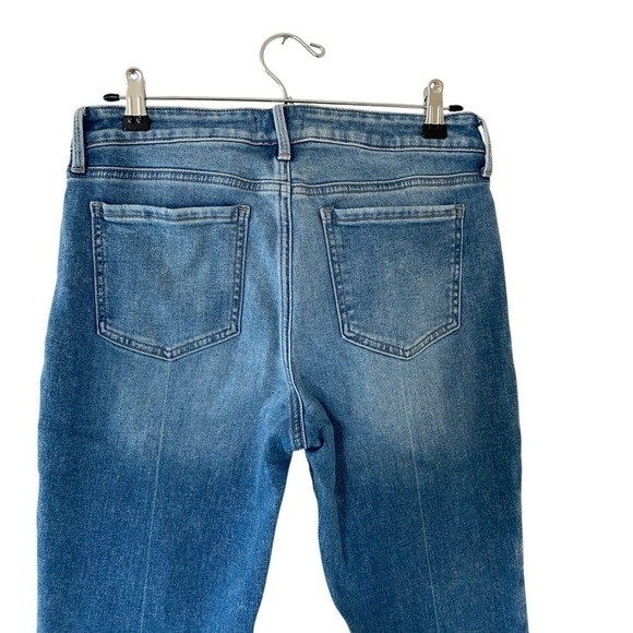 NYDJ Cropped Flare Leg High Waist Ankle Jean in Quinta wash size 6 blue raw hem - Picture 5 of 12